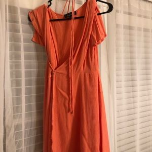 Lulu’s salmon/sunset midi dress! Worn once!!